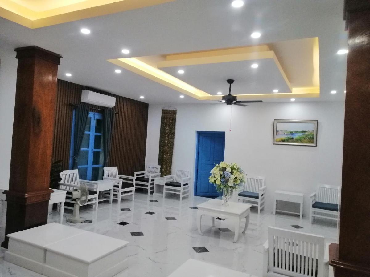 Villa Merry Lao Ban Aphay Луангпхабанг Экстерьер фото