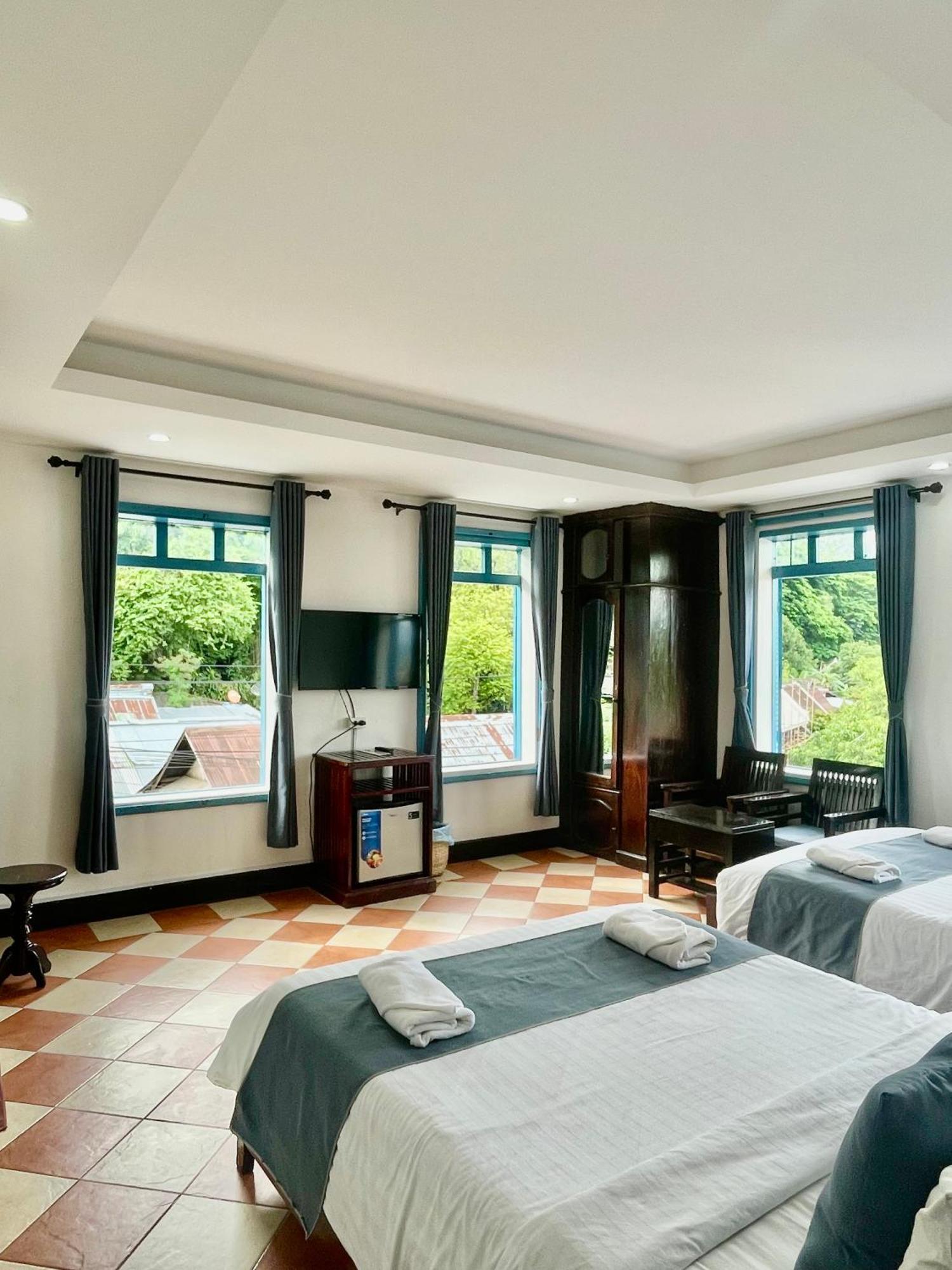 Villa Merry Lao Ban Aphay Луангпхабанг Экстерьер фото