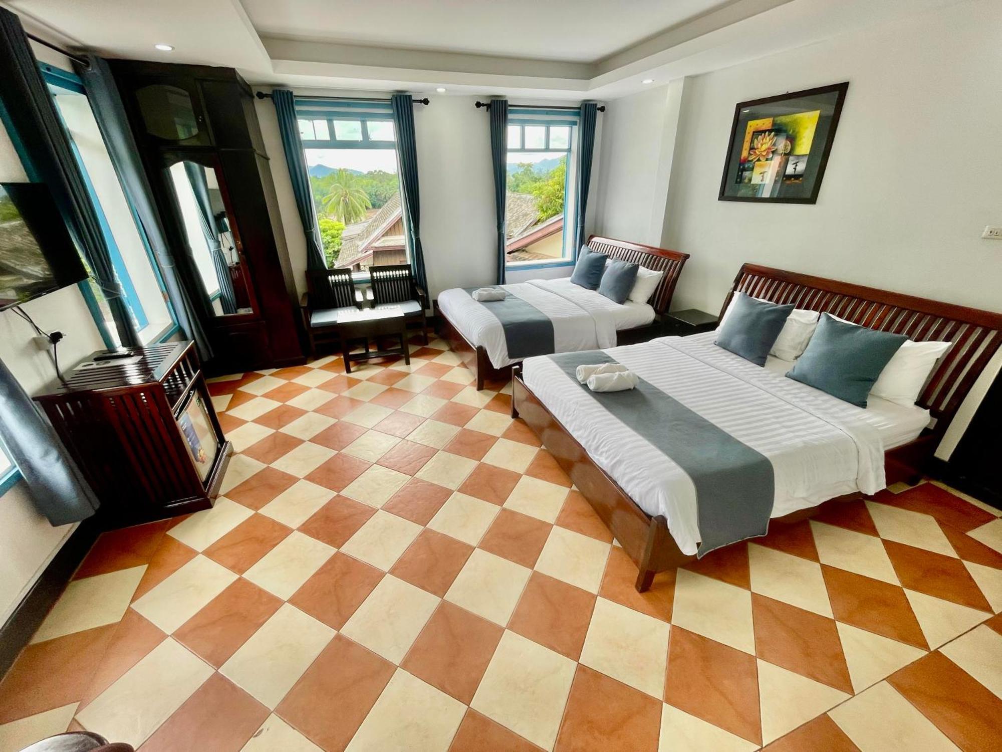 Villa Merry Lao Ban Aphay Луангпхабанг Экстерьер фото